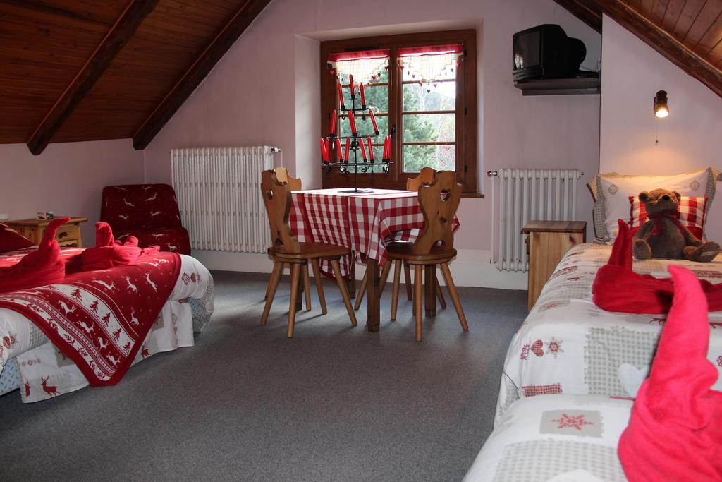 Hotel La Tapia Autrans-Meaudre-en-Vercors Phòng bức ảnh